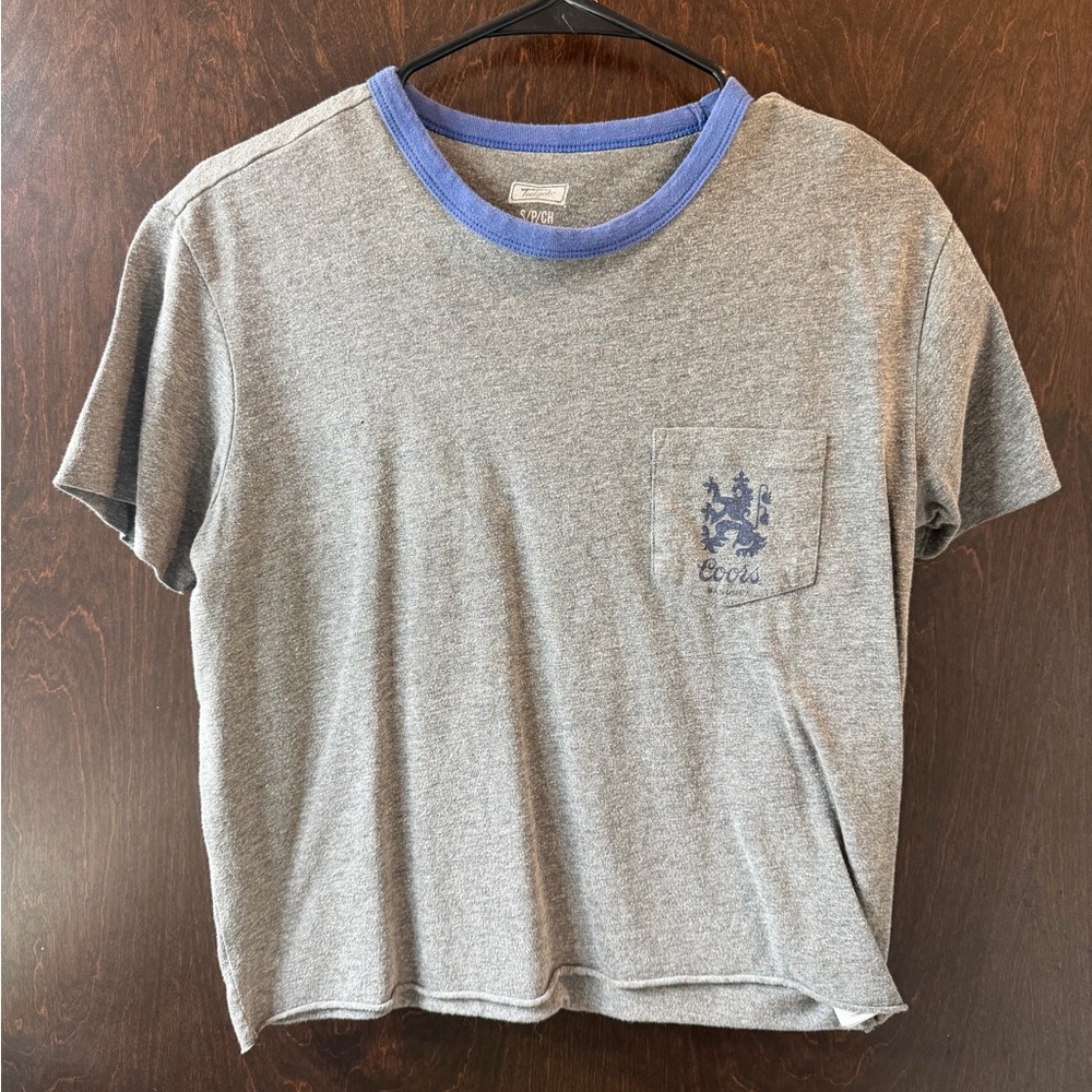 Tailgate Coors Gray and Blue Graphic T-Shirt